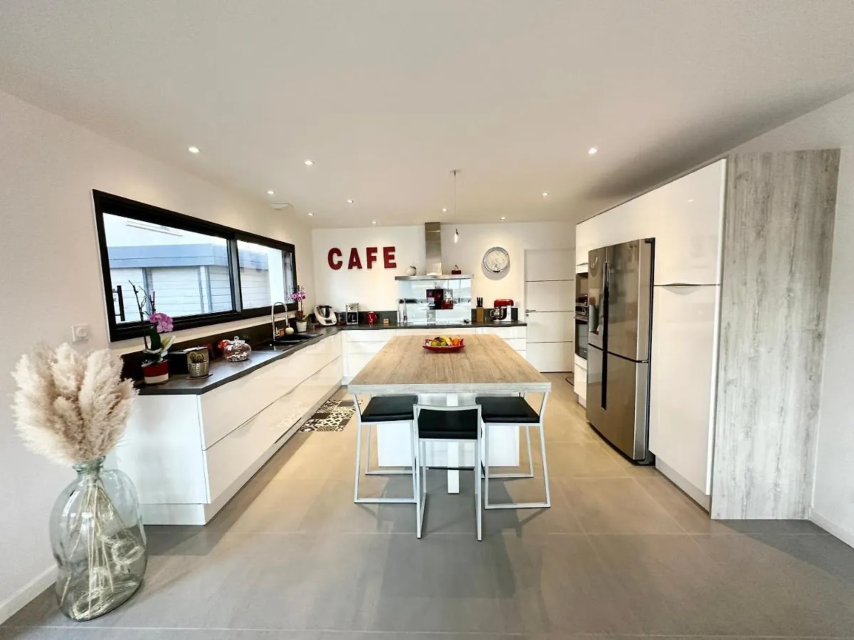 Holiday home Maison D'Architecte Contemporaine - A 5 Min Des Plages Ploemeur France