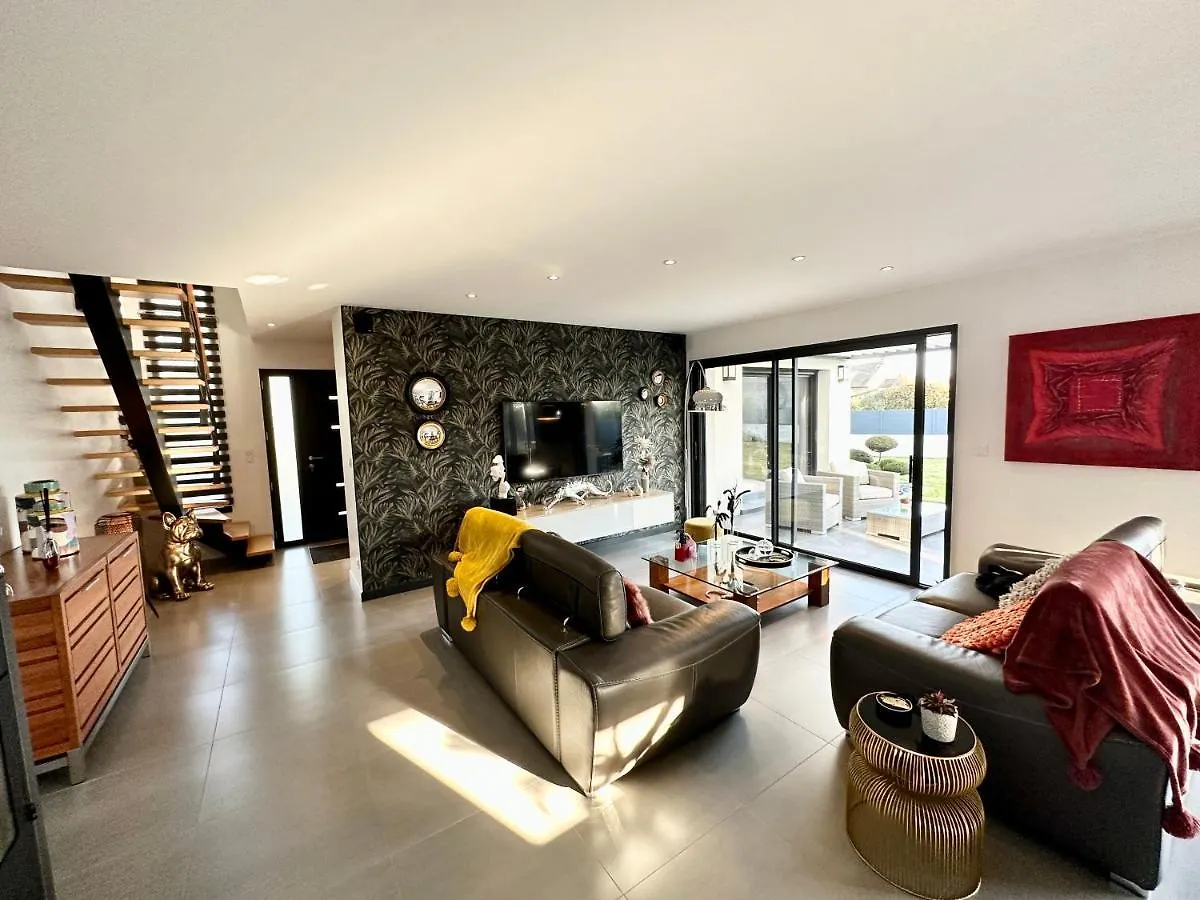 Holiday home Maison D'Architecte Contemporaine - A 5 Min Des Plages Ploemeur