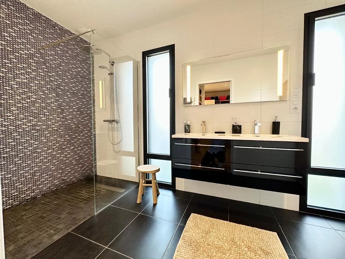 Maison D'Architecte Contemporaine - A 5 Min Des Plages Ploemeur